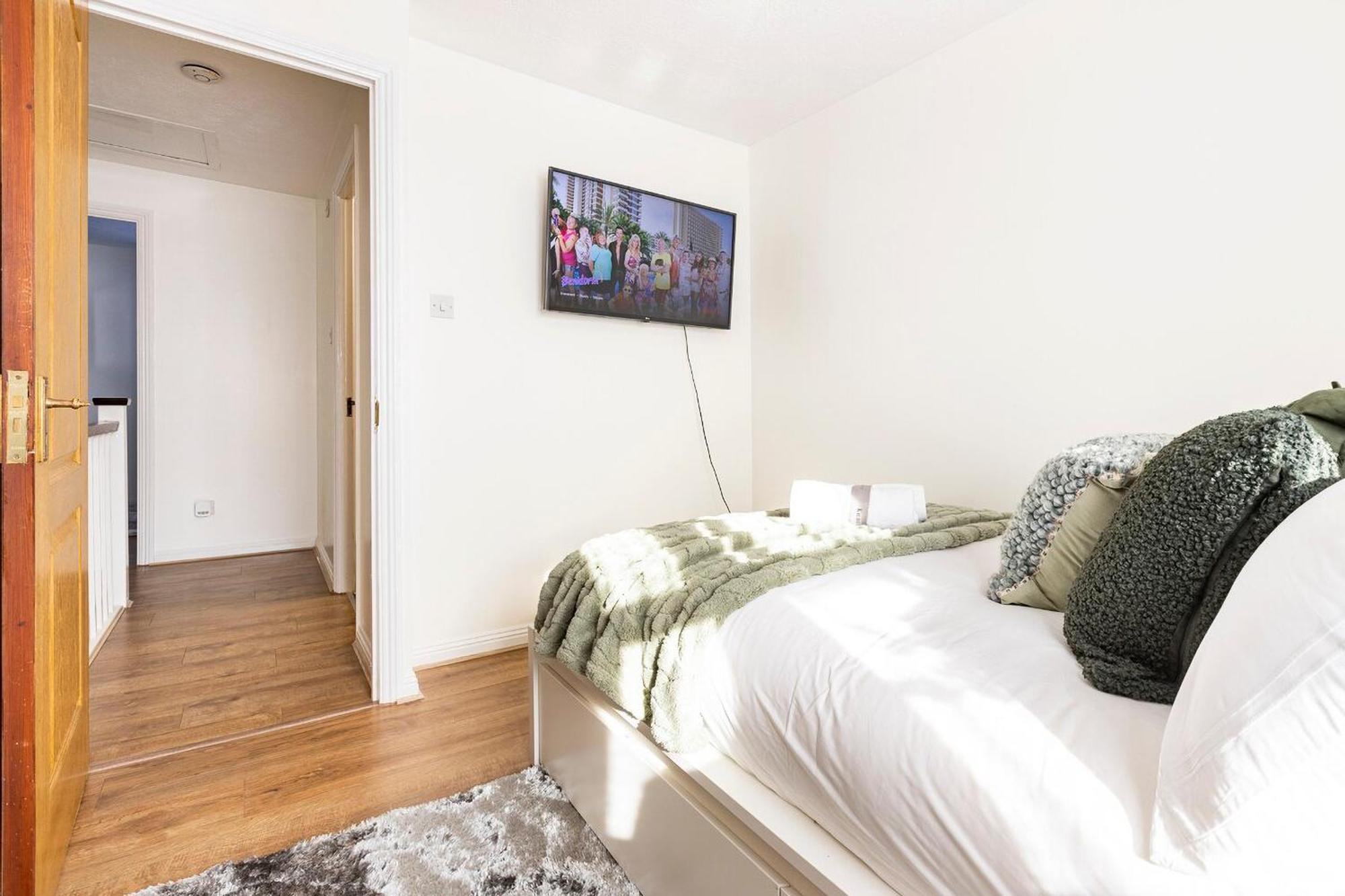 Cozy Family-Friendly House Apartment Erith Exterior photo